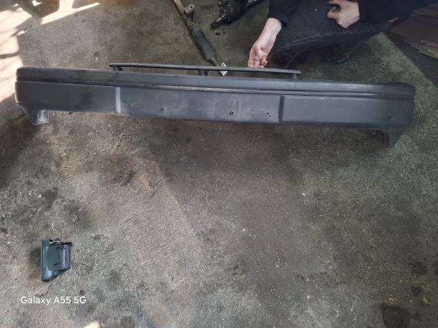 bontott FORD FIESTA III Első Lökhárító (Üresen)