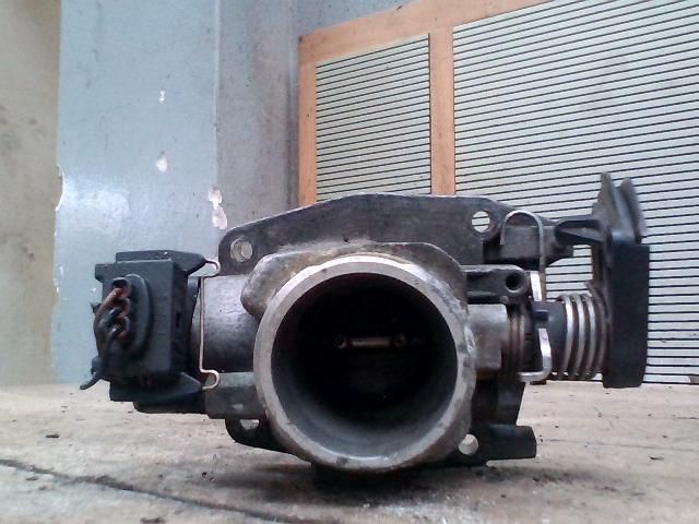 bontott FORD FIESTA III Fojtószelep (Mechanikus)