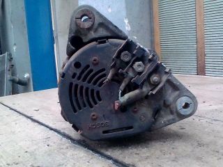 bontott FORD FIESTA III Generátor