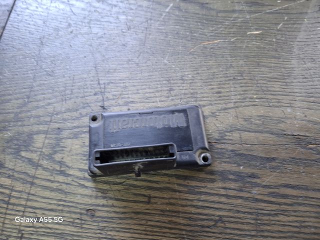 bontott FORD FIESTA III Gyújtó Elektronika