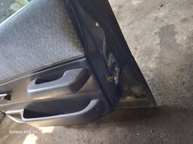 bontott FORD FIESTA III Jobb első Ajtó (Részeivel)