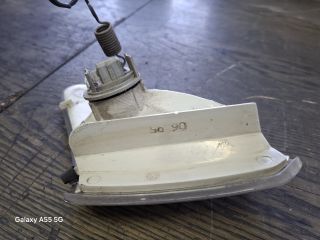 bontott FORD FIESTA III Jobb első Irányjelző