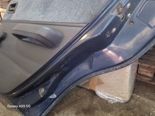 bontott FORD FIESTA III Jobb hátsó Ajtó (Részeivel)