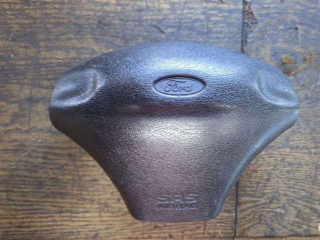 bontott FORD FIESTA III Kormánylégzsák