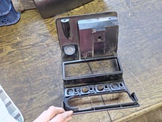 bontott FORD FIESTA III Középkonzol Keret