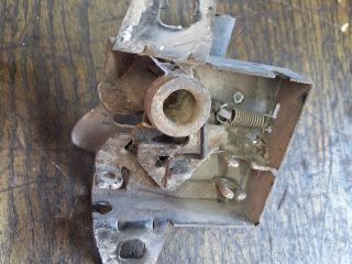 bontott FORD FIESTA III Motorháztető Zárszerkezet