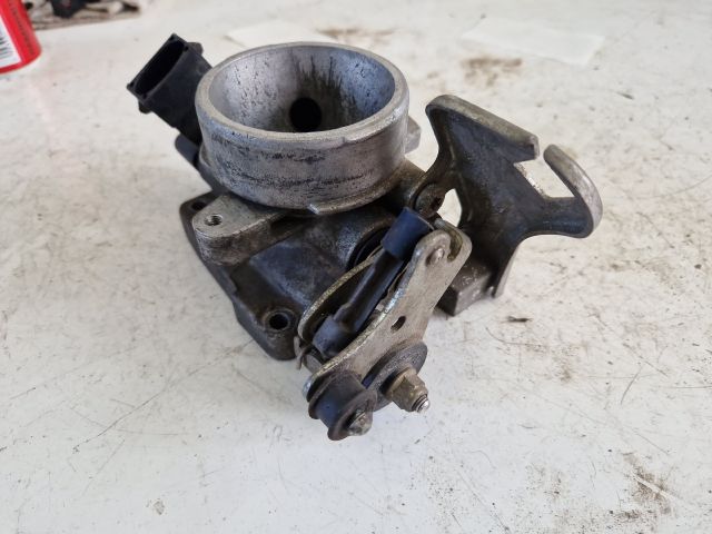 bontott FORD FIESTA IV Fojtószelep (Mechanikus)