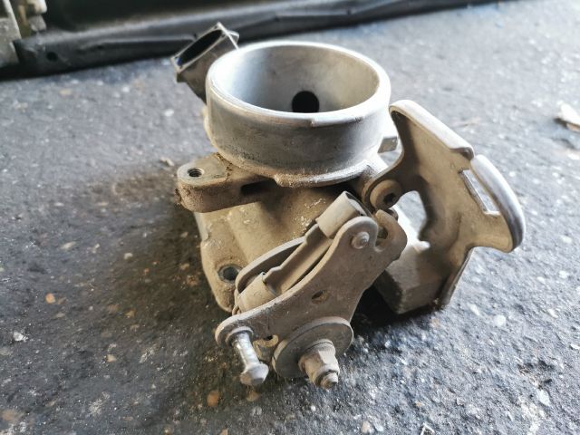 bontott FORD FIESTA IV Fojtószelep (Mechanikus)