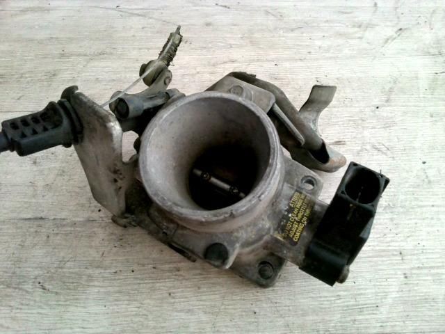 bontott FORD FIESTA IV Fojtószelep (Mechanikus)