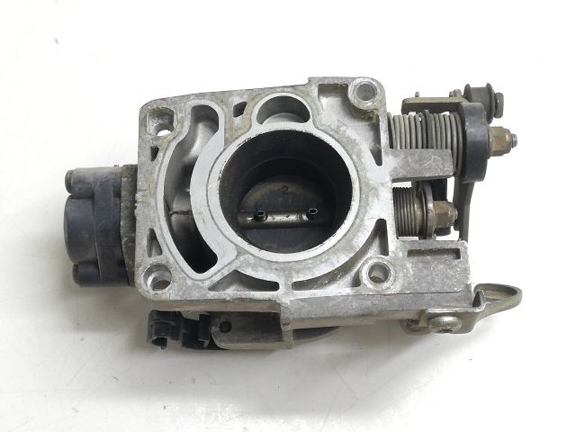 bontott FORD FIESTA IV Fojtószelep (Mechanikus)