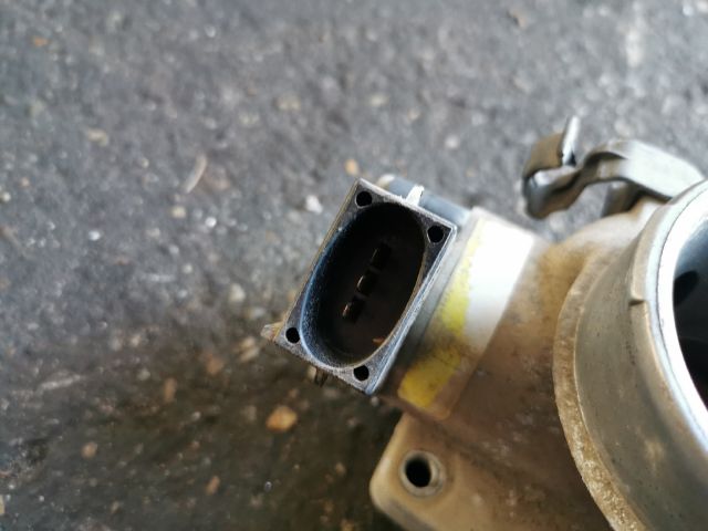 bontott FORD FIESTA IV Fojtószelep (Mechanikus)