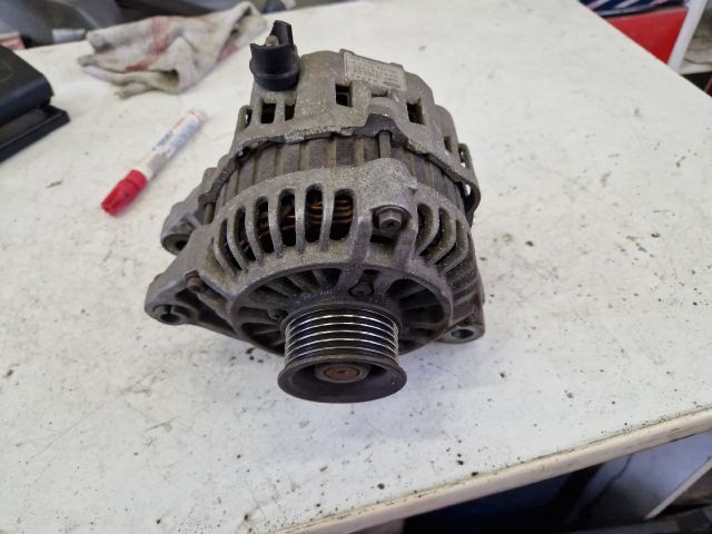 bontott FORD FIESTA IV Generátor