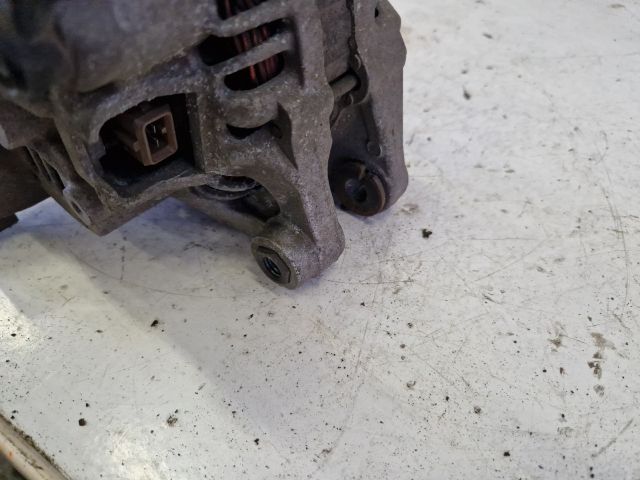 bontott FORD FIESTA IV Generátor