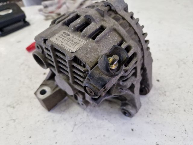 bontott FORD FIESTA IV Generátor
