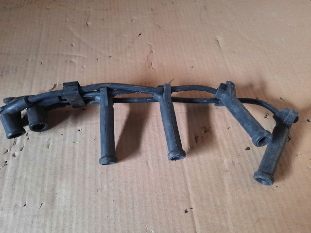 bontott FORD FIESTA IV Gyújtó Kábelköteg Szett