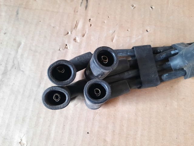 bontott FORD FIESTA IV Gyújtó Kábelköteg Szett