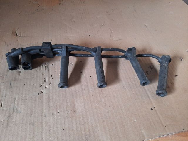 bontott FORD FIESTA IV Gyújtó Kábelköteg Szett