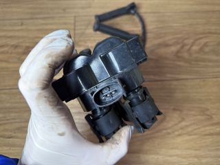 bontott FORD FIESTA IV Gyújtótrafó