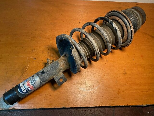 bontott FORD FIESTA IV Jobb első Gólyaláb (Lengécsillapító, Rugó)