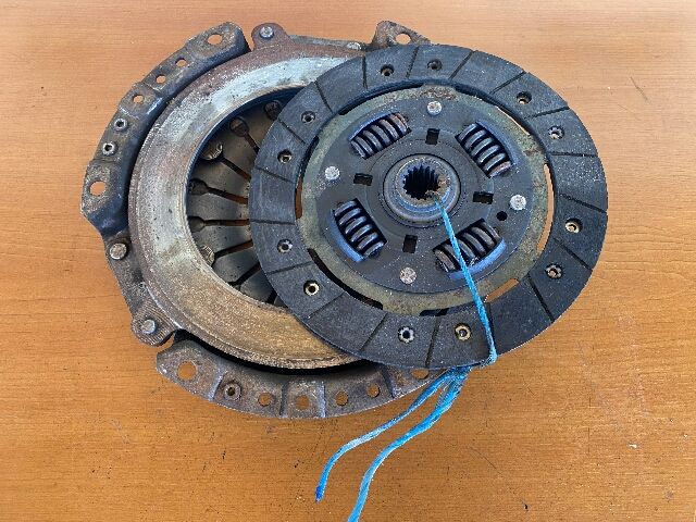 bontott FORD FIESTA IV Kuplung Szett (Szerkezet, Tárcsa)