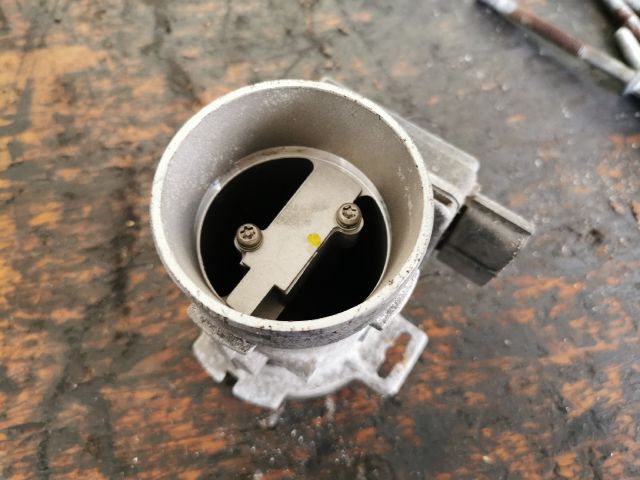 bontott FORD FIESTA IV Légtömegmérő