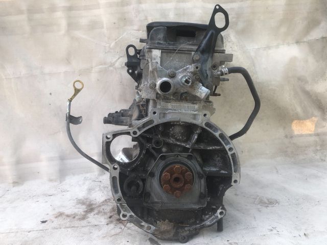 bontott FORD FIESTA IV Motor (Fűzött blokk hengerfejjel)