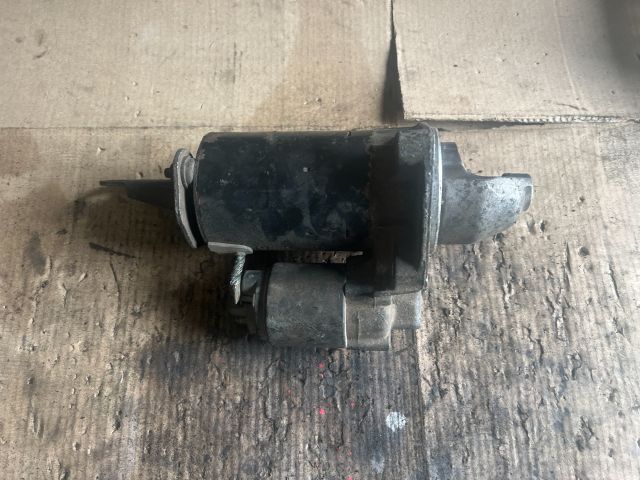 bontott FORD FIESTA IV Önindító