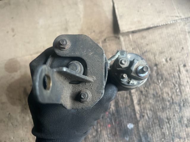 bontott FORD FIESTA IV Önindító