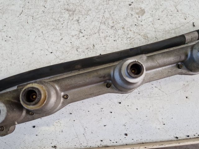 bontott FORD FIESTA IV Porlasztó Sor / Híd