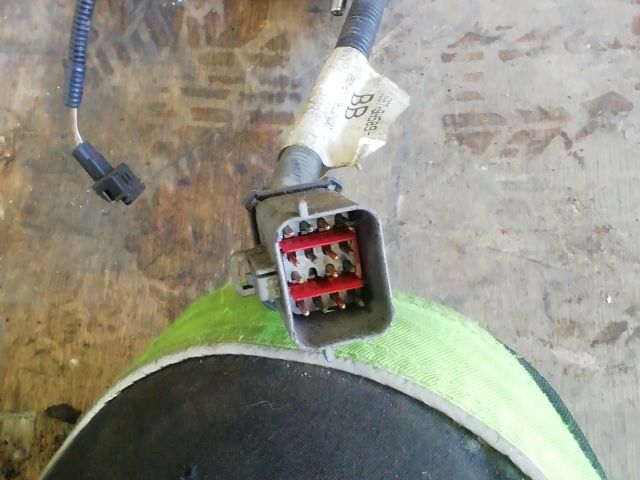 bontott FORD FIESTA IV Porlasztó Sor / Híd