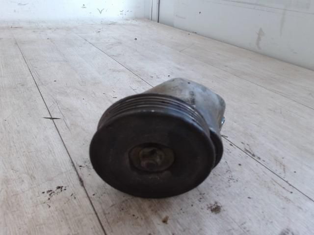 bontott FORD FIESTA IV Szíjfeszítő Görgő