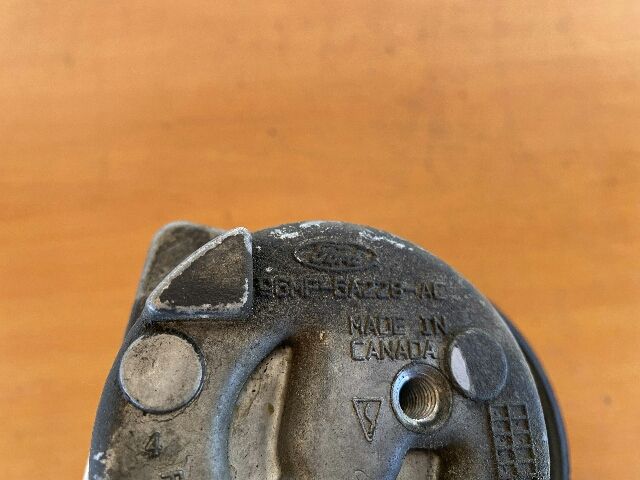 bontott FORD FIESTA IV Szíjfeszítő Görgő