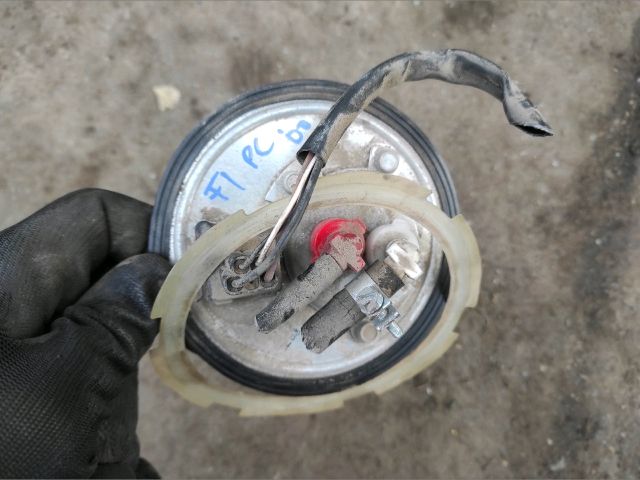 bontott FORD FIESTA IV Üzemanyag Szivattyú