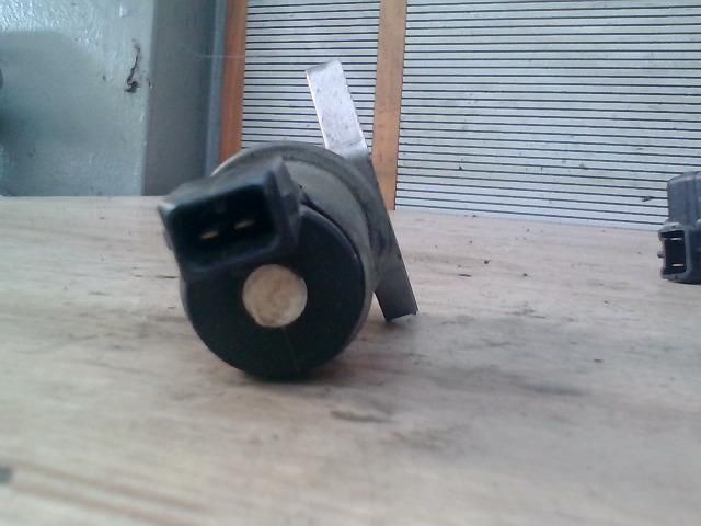 bontott FORD FIESTA IV Alapjárati Motor