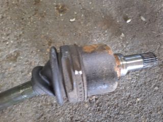 bontott FORD FIESTA IV Bal Féltengely