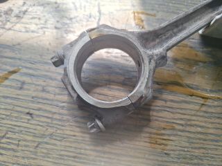 bontott FORD FIESTA IV Dugattyú és Hajtókar