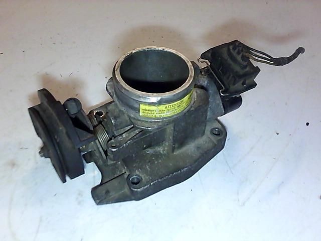 bontott FORD FIESTA IV Fojtószelep (Mechanikus)