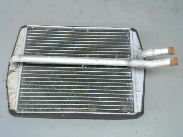 bontott FORD FIESTA IV Fűtőradiátor