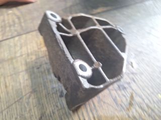 bontott FORD FIESTA IV Generátor Tartó Bak