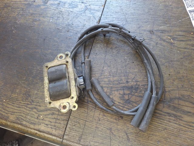 bontott FORD FIESTA IV Gyújtótrafó