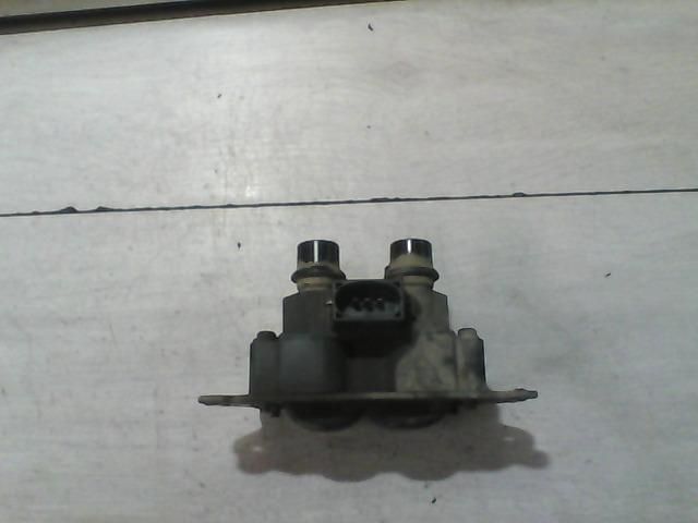 bontott FORD FIESTA IV Gyújtótrafó