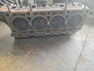 bontott FORD FIESTA IV Hengerfej