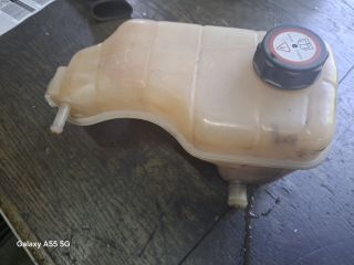 bontott FORD FIESTA IV Kiegyenlítő Tartály