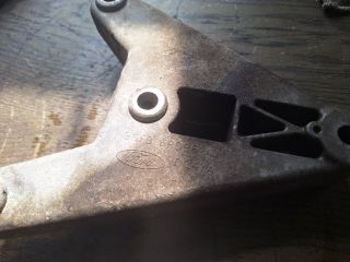 bontott FORD FIESTA IV Motor Tartó Bak (Fém)