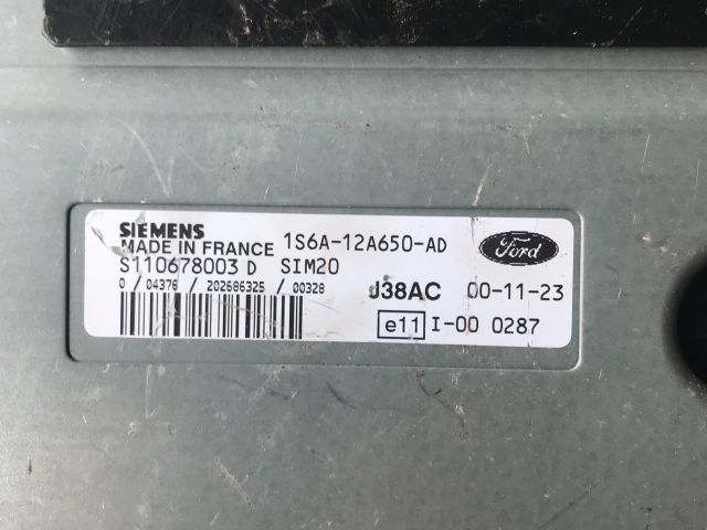 bontott FORD FIESTA IV Motorvezérlő