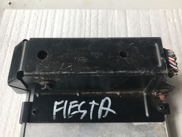 bontott FORD FIESTA IV Motorvezérlő
