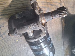 bontott FORD FIESTA IV Olajszivattyú