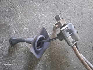 bontott FORD FIESTA IV Váltó Kulissza