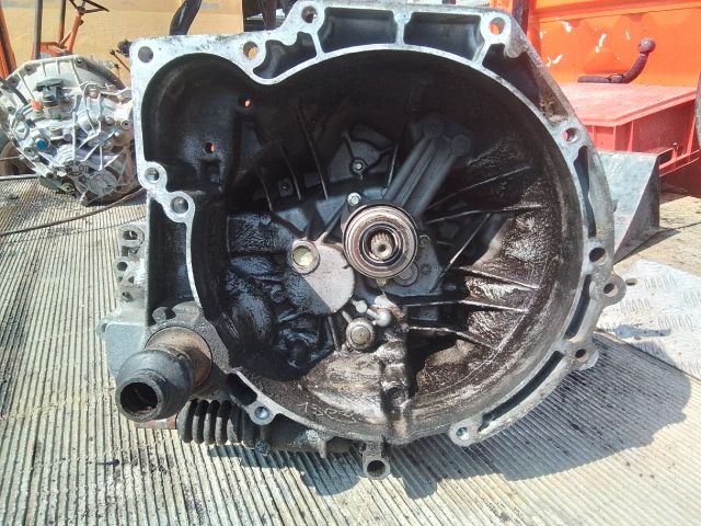 bontott FORD FIESTA IV Váltó (Mechanikus)