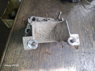 bontott FORD FIESTA IV Váltó Tartó Bak (Pozíciófüggetlen)